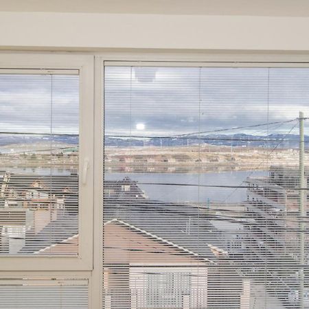 Del Carmen Departamentos Apartment Ushuaia Bagian luar foto