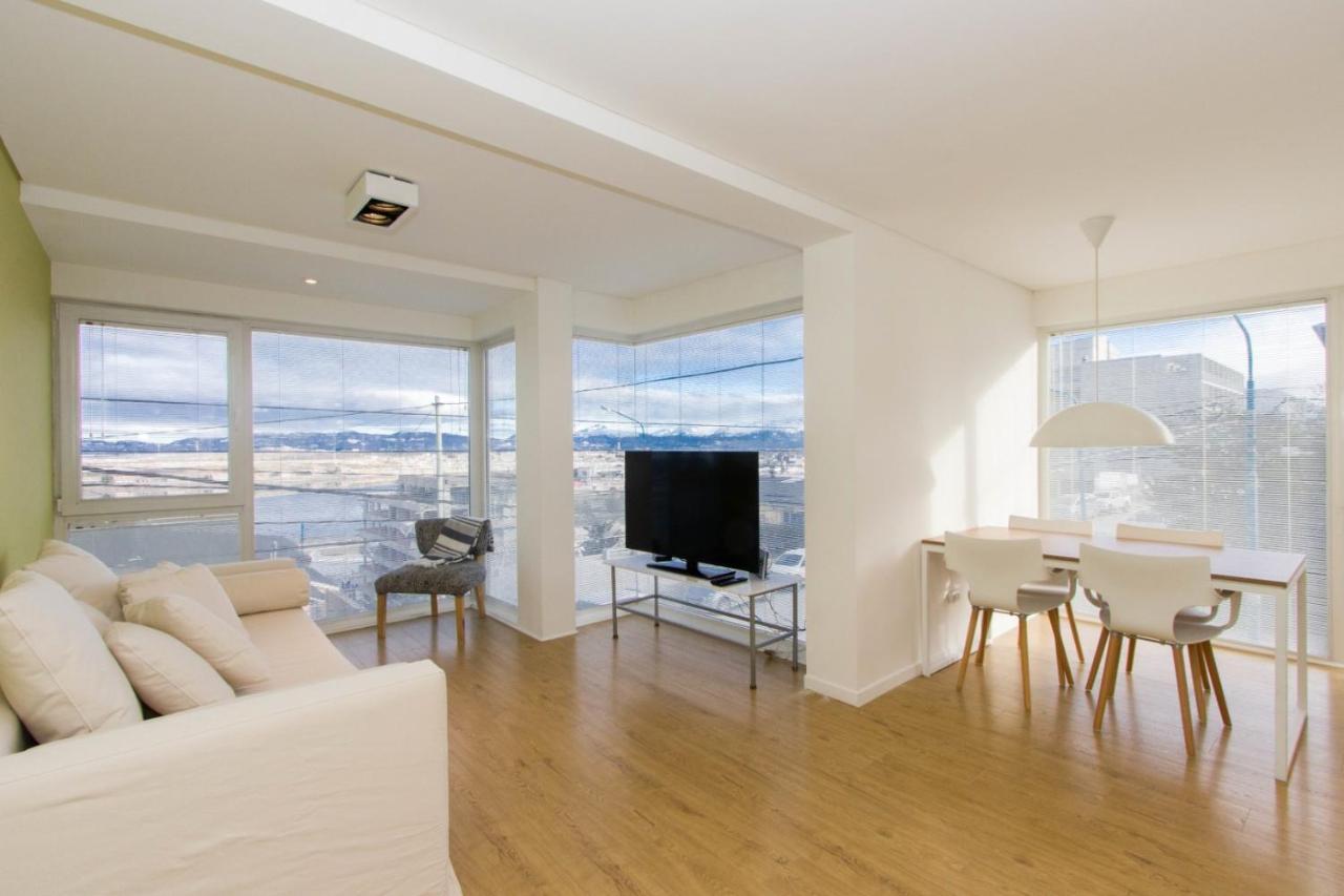 Del Carmen Departamentos Apartment Ushuaia Bagian luar foto